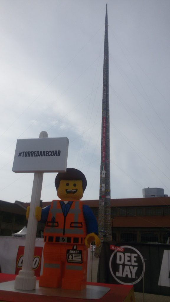 Lego #Torredarecord